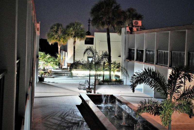 Hawthorn Suites By Wyndham Kissimmee Gateway Zewnętrze zdjęcie